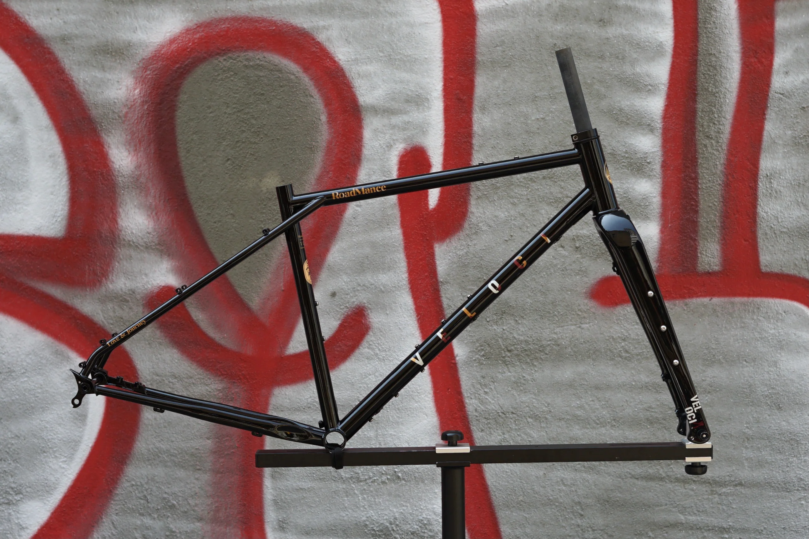 CUADRO VELOCI ROADMANCE CARBON FORK